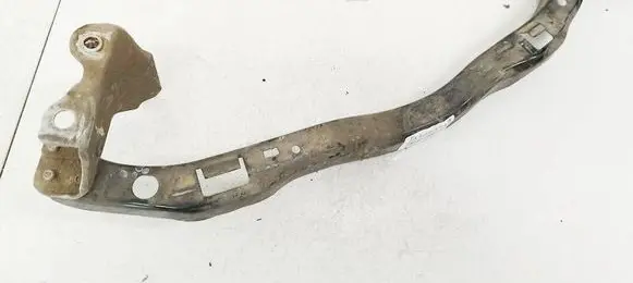 Subaru Legacy Headlight/headlamp mounting bracket 