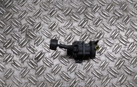 Opel Vectra C Valve vacuum 