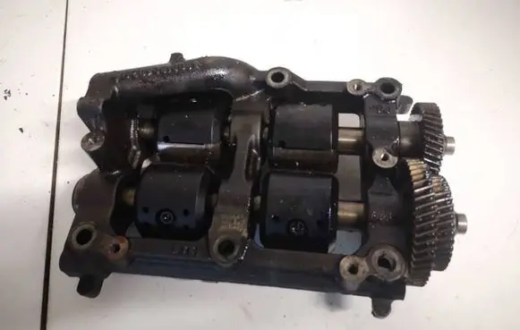 Oil pump