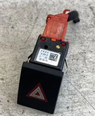 Hazard light switch
