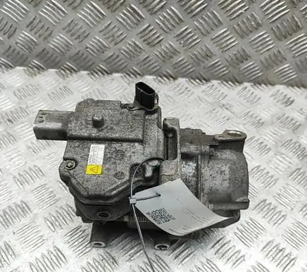 Toyota Yaris Air conditioning (A/C) compressor (pump) 8837015010 0422001350