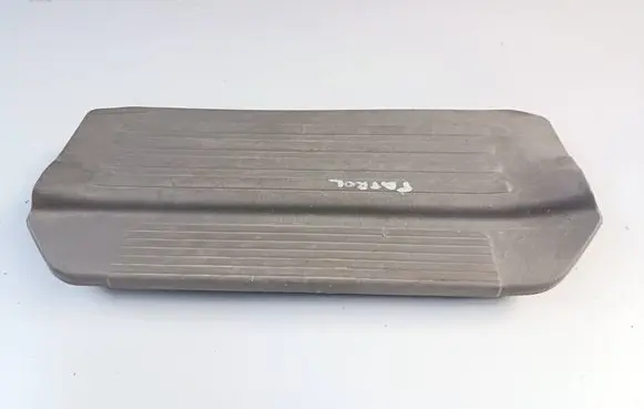 Nissan Patrol Y61 Rear sill trim cover 76953VB000