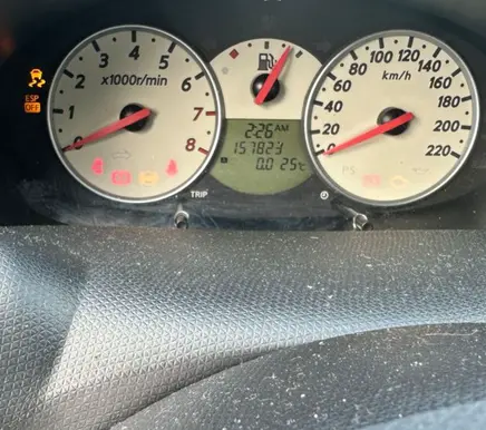 Speedometer (instrument cluster)