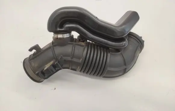 Honda CR-V Intercooler hose/pipe