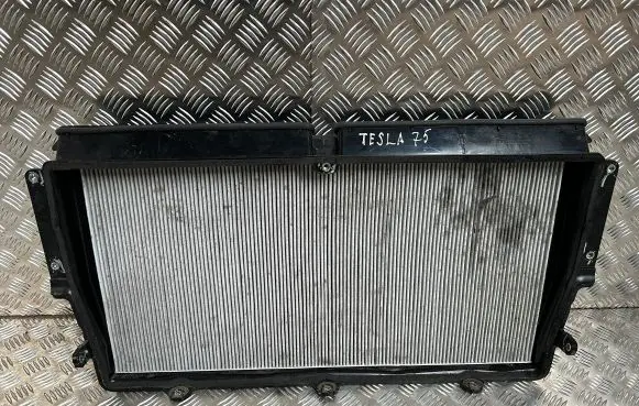 Tesla Model S Air filter box 107916800B
