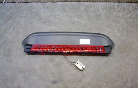 BMW 3 E90 E91 Third/center stoplight 168644