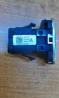 Volvo S60 Engine start stop button switch 14011479 31310791