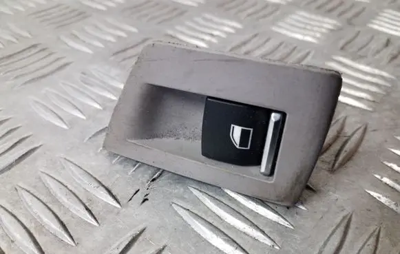 BMW 5 F10 F11 Electric window control switch 9241949