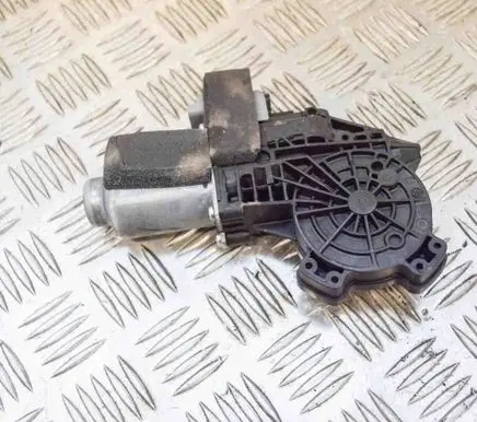Tesla Model X Front door window regulator motor