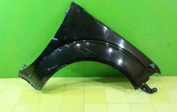 Nissan Navara D40 Fender PRZOD PRAWY