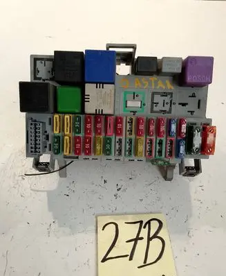 Opel Astra G Fuse box set 90589965