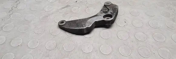 BMW 5 E39 Generator/alternator bracket 2248561