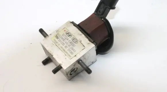 KIA Soul Turbo solenoid valve 97724E4600
