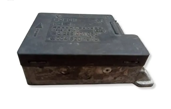 Mercedes-Benz E W124 Airbag control unit/module 0048201910