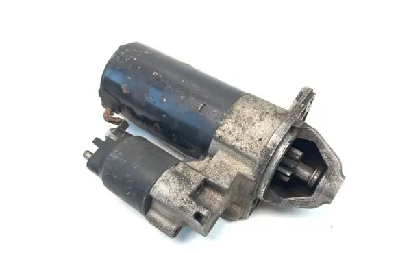 Mercedes-Benz A W168 Starter motor 0051511601 0001115008