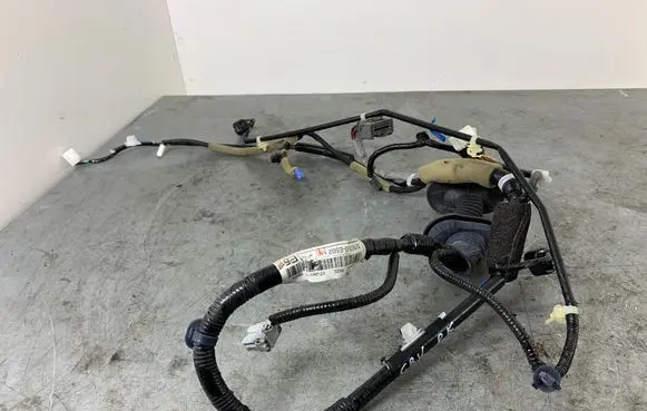 Honda CR-V Front door wiring loom 32752T1GE502
