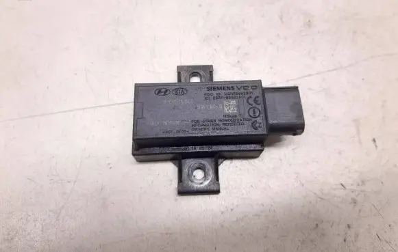Hyundai i30 Airbag deployment crash/impact sensor 958102L500 5WY8049 049CC726701288