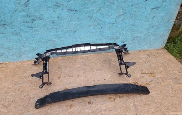 Mercedes-Benz A W176 Radiator support slam panel