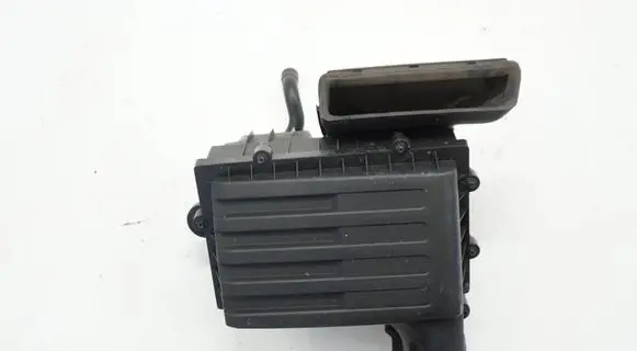 Audi A3 S3 8V Air filter box 5Q0129607AEACR 5Q0129607AE