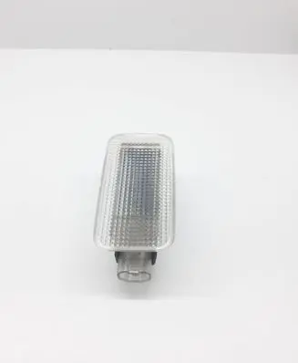 Toyota Avensis T270 Other interior light 8133005050 3202643