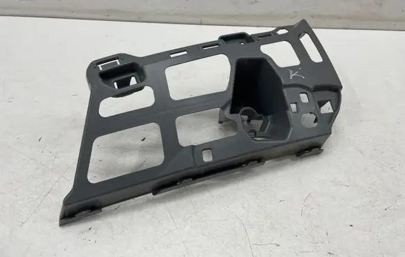 Skoda Octavia Mk4 Front bumper mounting bracket 5E3807055