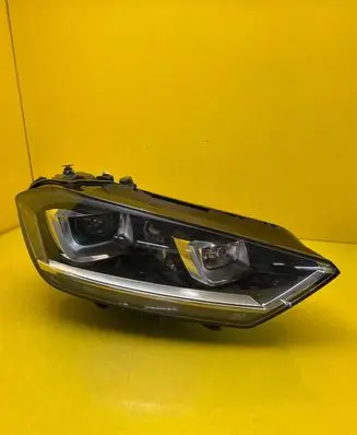 Volkswagen Golf Sportsvan Headlight/headlamp 517941032B