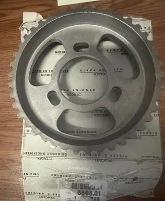 Peugeot 406 Camshaft pulley/ VANOS 080561