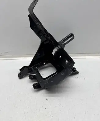 Renault Clio V Other engine bay part 671B83326R 33422A78 671F88603R