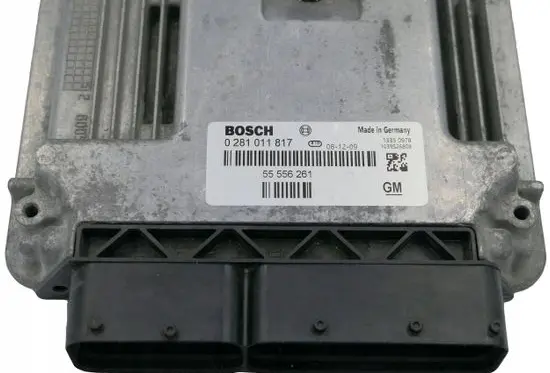 Opel Signum Engine control unit/module 55556261