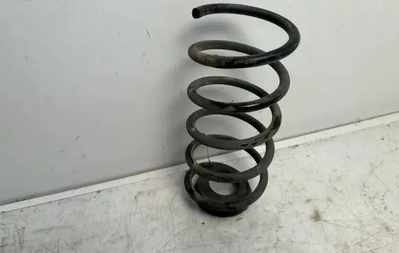 Opel Corsa E Rear coil spring 55700710
