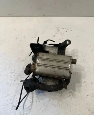 Volkswagen Touran I Auxiliary pre-heater (Webasto) 000018031232 9013858E 4G0812815158