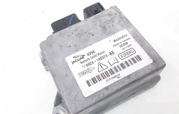 Jaguar XF X250 Airbag control unit/module 8X2314D374AE