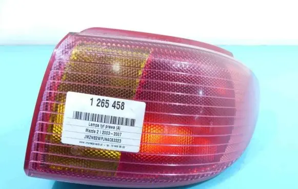 Mazda 2 Rear/tail lights 3M71-13404-AL IMPRK1265458