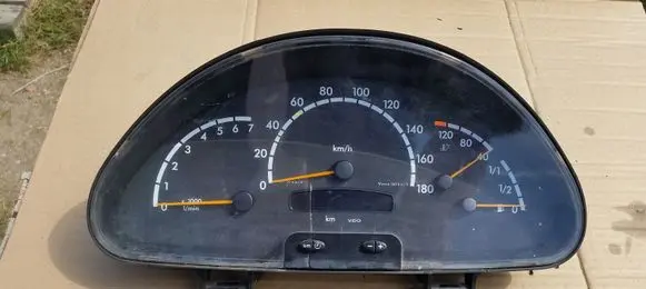 Mercedes-Benz Sprinter W901 W902 W903 W904 Speedometer (instrument cluster) A0014460721