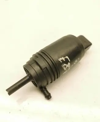 BMW 1 E81 E87 Windscreen/windshield washer pump 23537610 799567