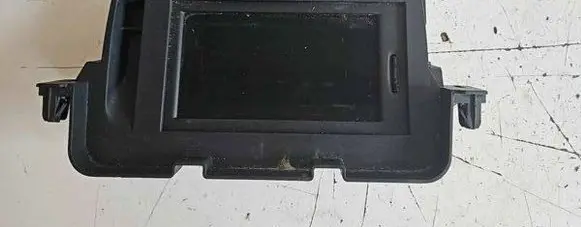 Renault Megane III Screen/display/small screen 682470010R