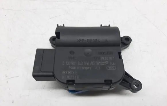 Audi A3 S3 8P Intake manifold valve actuator/motor 1K1907511E