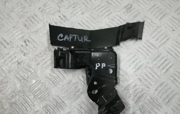 Renault Captur II Fender mounting bracket 620431692R