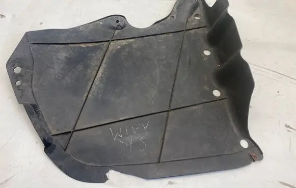 Volkswagen Jetta V Engine splash shield/under tray 1K5825215B