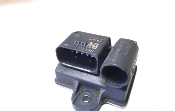 Mercedes-Benz GLK (X204) Glow plug pre-heat relay A6519000900