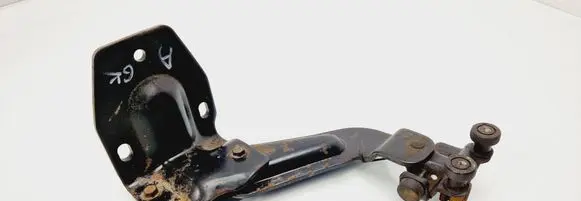 KIA Carnival Sliding door lower roller guide/hinge 