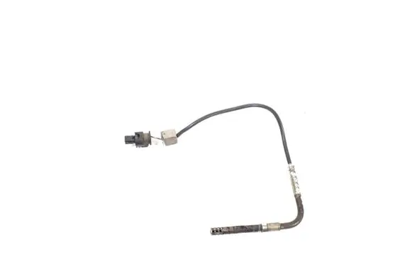 Mercedes-Benz CLS C219 Exhaust gas temperature sensor A0051539028