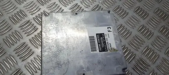 Toyota Corolla Verso AR10 Engine control unit/module 896610f030