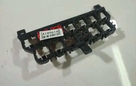 Audi A4 S4 B5 8D Fuse box set 8d0937503