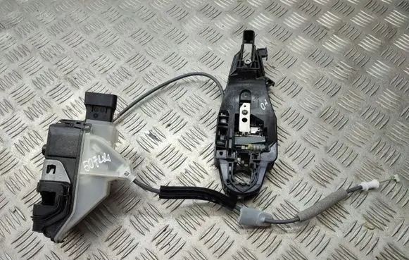 Peugeot 2008 II Front door lock 5290N2126M1