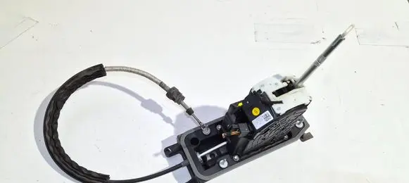 Audi A3 S3 8V Gear shifter/selector 8V1713023A