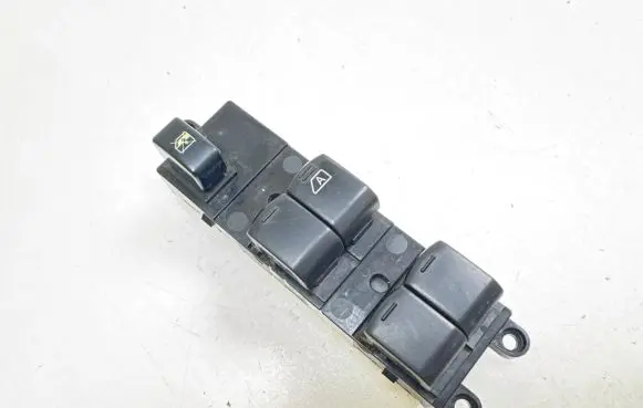 Nissan Note (E11) Electric window control switch 25401 3387