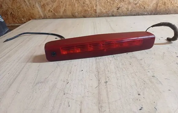 Opel Astra H Third/center stoplight 316627975