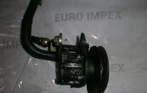 Nissan Terrano Power steering pump