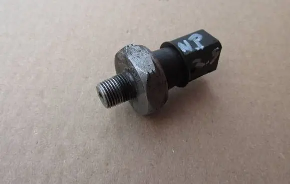 Nissan Pathfinder R51 Interior temperature sensor 1113030